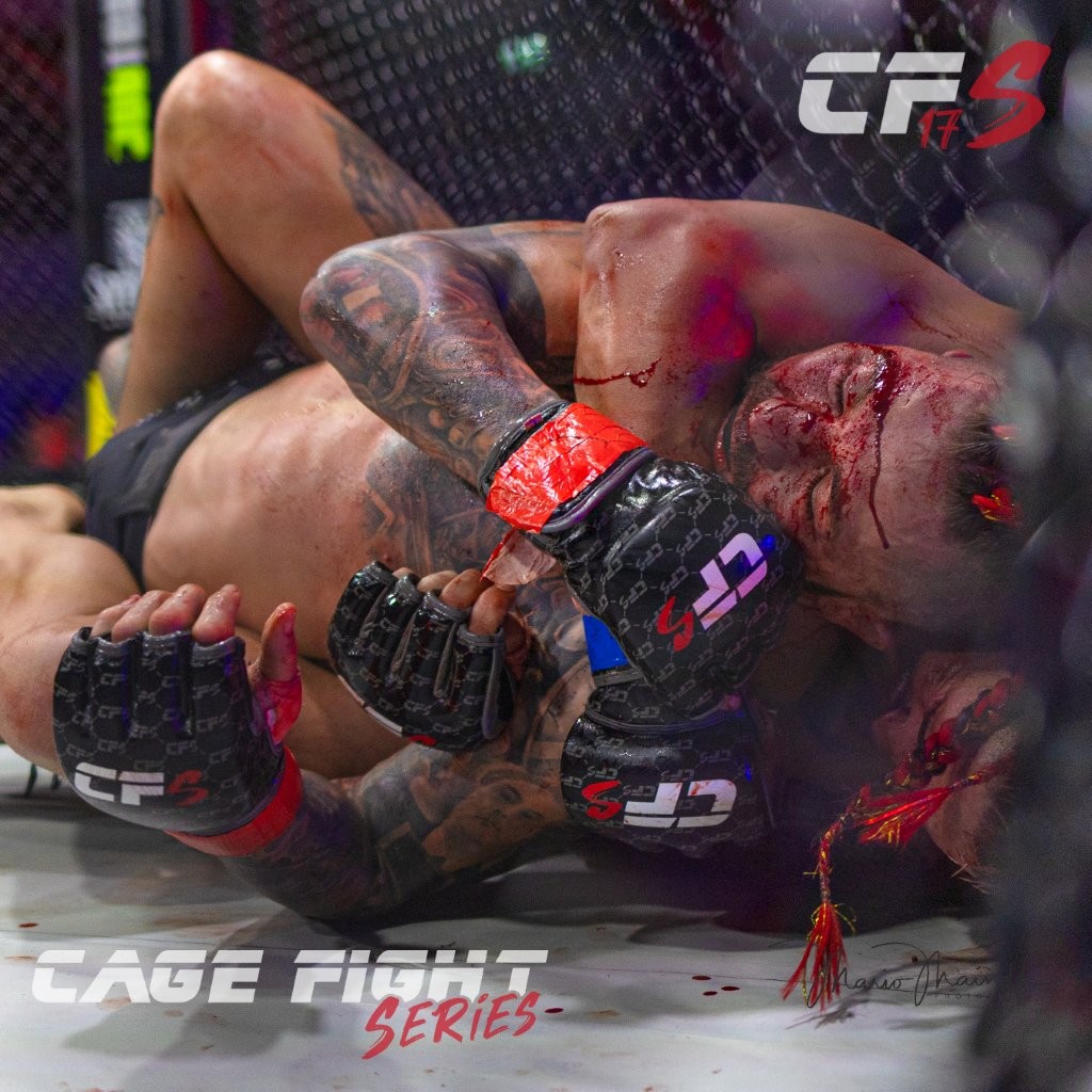 Cage Fight Series 18